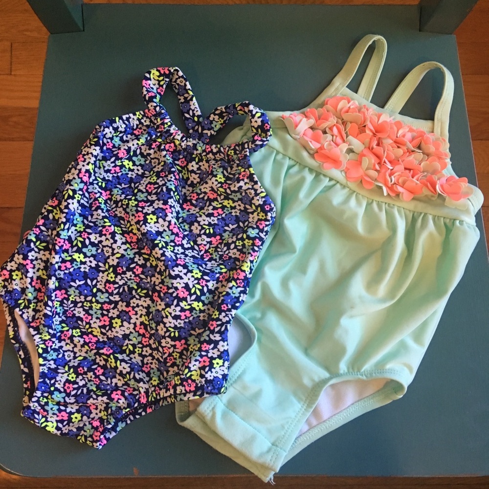 Swim suit bundle! 💕